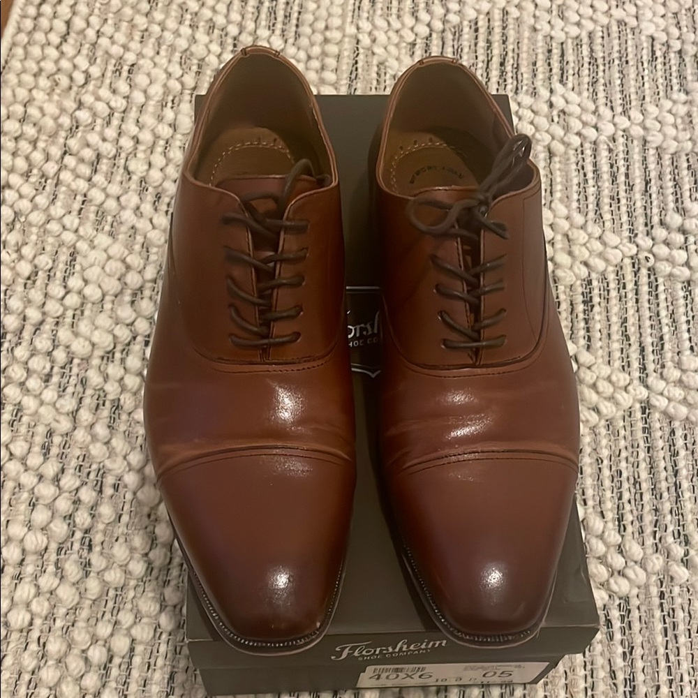 Florsheim Brown Leather Oxford Shoes Cap Toe Design